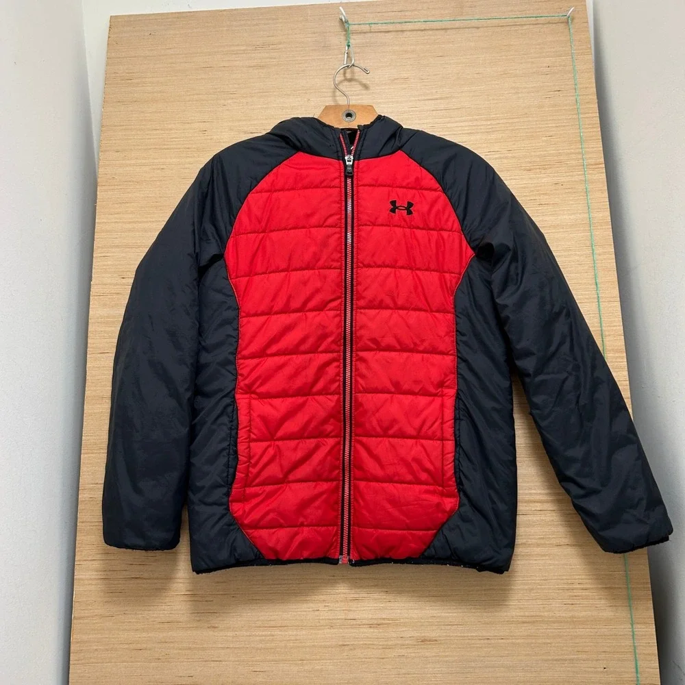 Under Armour Youth Large Red Black Hooded Puffer Jacket Full Zip Quilted Coat